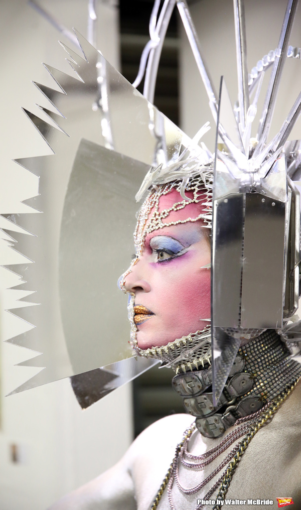Photo Coverage: Anita Durst and Leah Lane Host ChaShaMa's 'Open Studios' Opening Night Reception Image