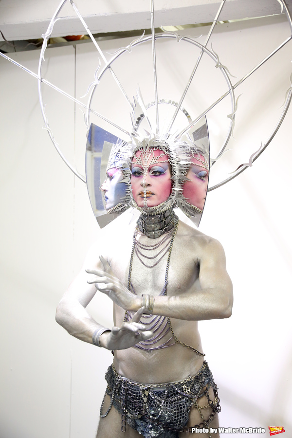 Photo Coverage: Anita Durst and Leah Lane Host ChaShaMa's 'Open Studios' Opening Night Reception Image