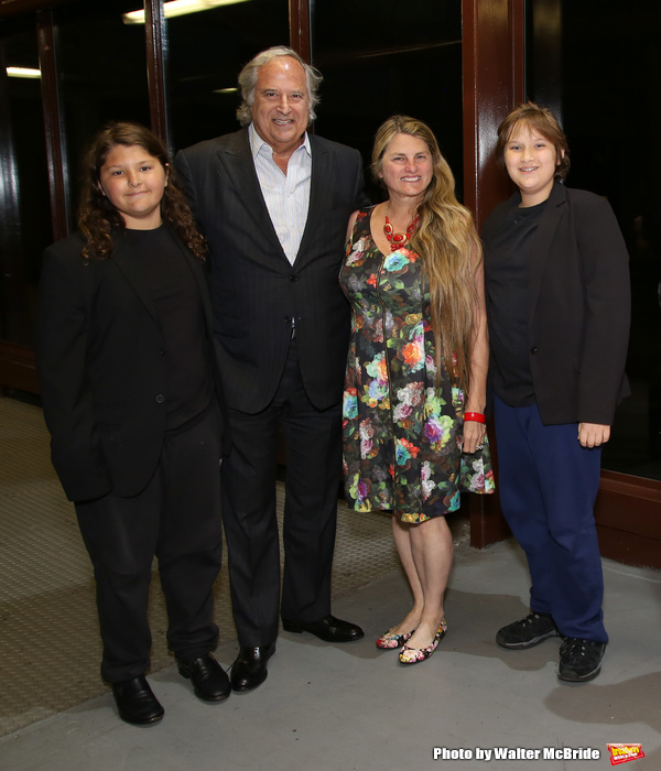 Photo Coverage: Anita Durst and Leah Lane Host ChaShaMa's 'Open Studios' Opening Night Reception Image