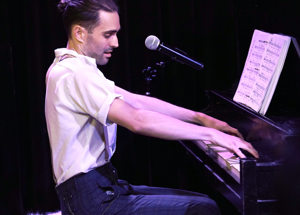 Photo Flash: Jackbenny Returns to the Lyric Hyperion Image