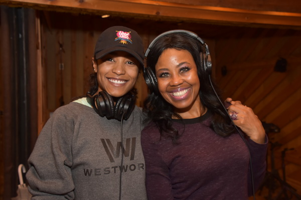 Exclusive Photo Coverage: HEAD OVER HEELS Cast Goes Head Over Holidays for Carols For A Cure! Image