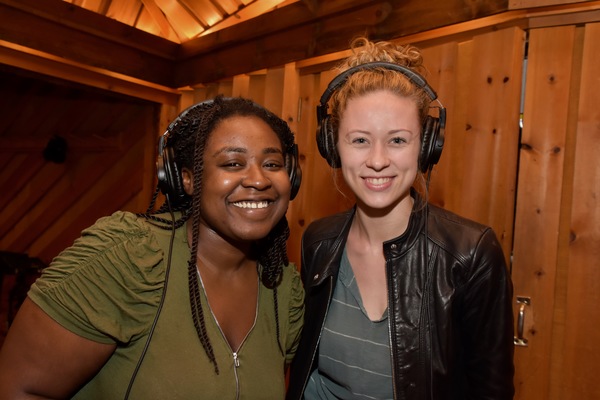 Exclusive Photo Coverage: HEAD OVER HEELS Cast Goes Head Over Holidays for Carols For A Cure! Image