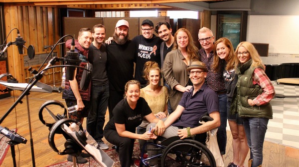 Exclusive Photo Coverage: WICKED Cast Gets In the Holiday Spirit for Carols For A Cure! Image