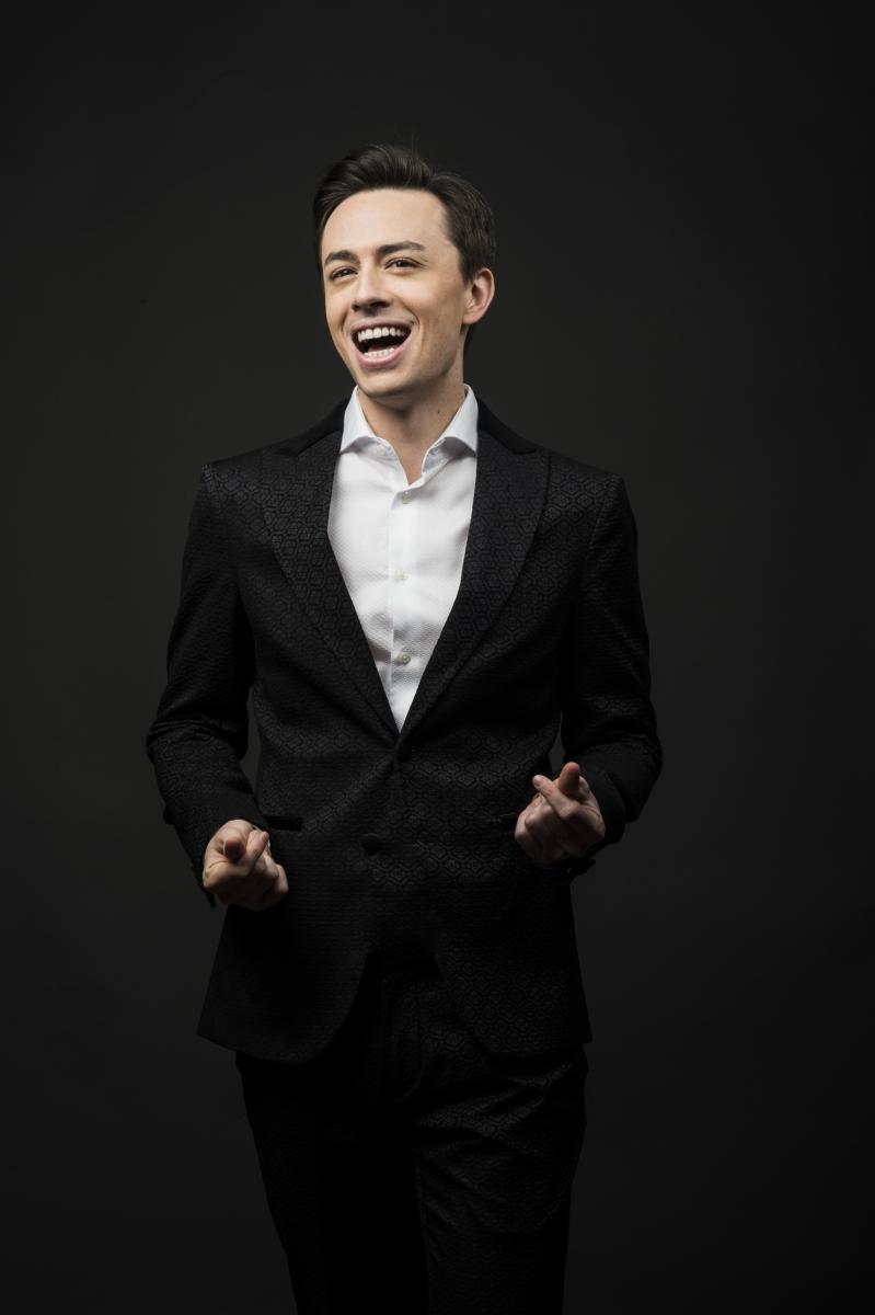 Counter Tenor Ray Chenez Performs BROADRAY Image