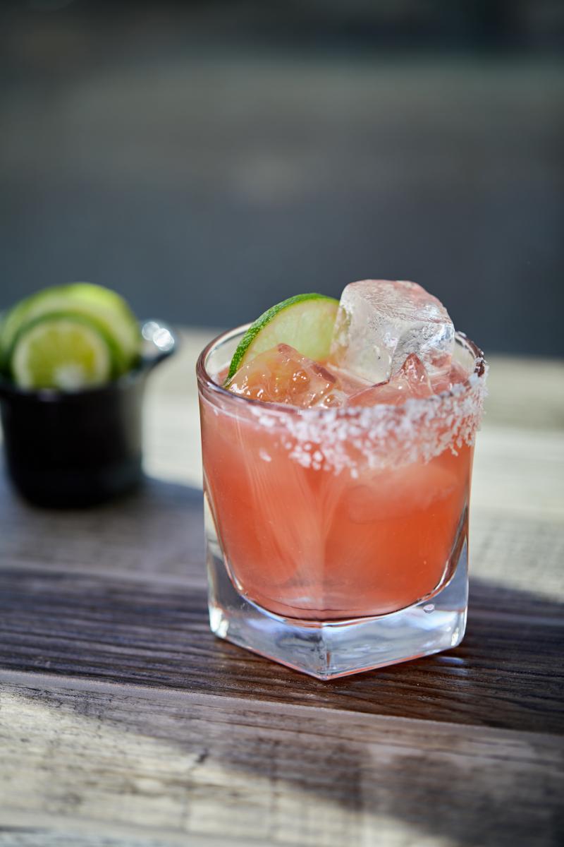 CASAMIGOS Cocktail Recipes for Fall Reveling Image