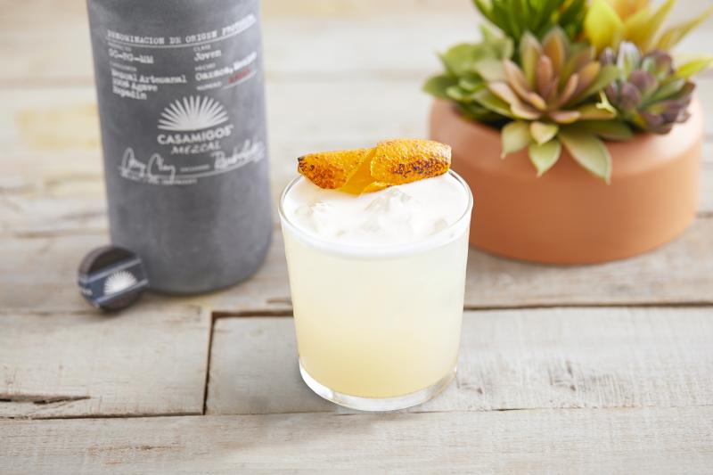 CASAMIGOS Cocktail Recipes for Fall Reveling Image