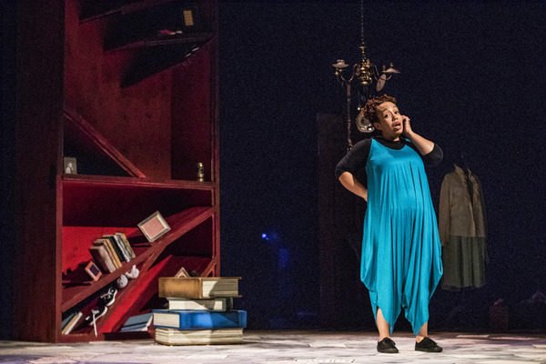 Photo Flash: First Look at Cleveland Public Theatre's YA MAMA 