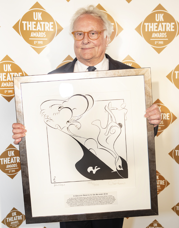 Photo Flash: A Look Inside the 2018 UK Theatre Awards Image
