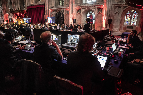 Photo Flash: A Look Inside the 2018 UK Theatre Awards Image