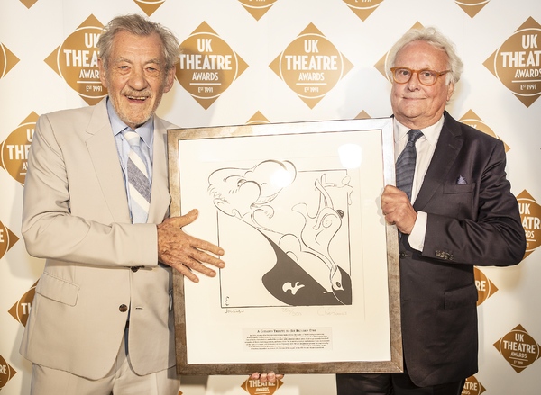 Photo Flash: A Look Inside the 2018 UK Theatre Awards Image