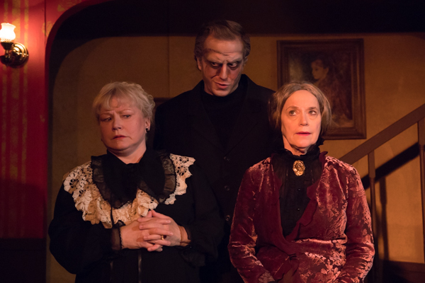 Photo Coverage: First look at Curtain Players' ARSENIC & OLD LACE Image