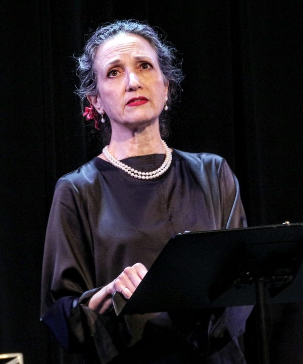 Photo Flash: Stars Turn Out For Benefit Reading of Noel Coward's TONIGHT Image