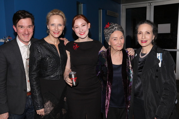 Carson Elrod, Laila Robins, Chessa Metz, Rosemary Harris, and Bebe Neuwrith Photo