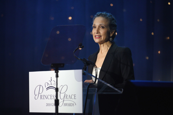 Photo Flash: Bebe Neuwirth Hosts The 2018 Princess Grace Awards Gala, Featuring Tyne Daly, Leslie Odom, Jr. and More 