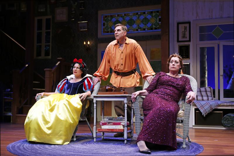 Review: VANYA AND SONIA AND MASHA AND SPIKE Brings Sibling Hilarity to South Coast Repertory Image