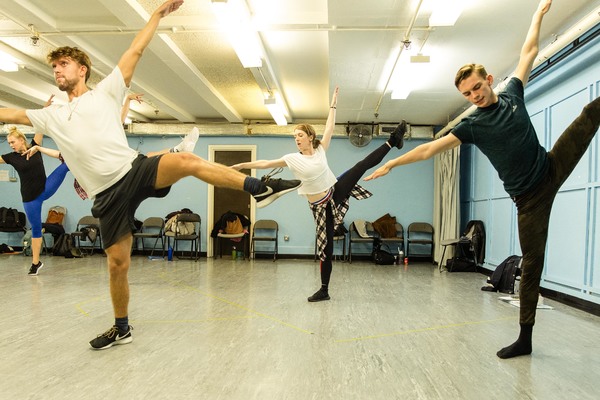 Photo Flash: In Rehearsal with the UK Tour of DOCTOR DOLITTLE 