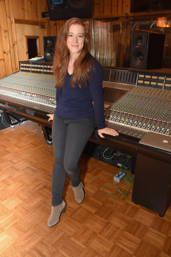 Exclusive Photo Coverage: BEAUTIFUL's Kennedy Caughell Belts It Out for Carols For A Cure! Image