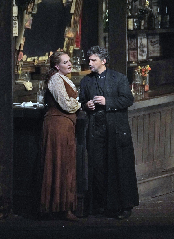 Photo Flash: First Look At LA FANCIULLA DEL WEST at The Met Image