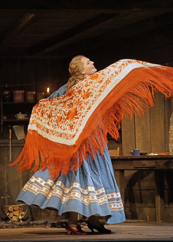 Photo Flash: First Look At LA FANCIULLA DEL WEST at The Met Image
