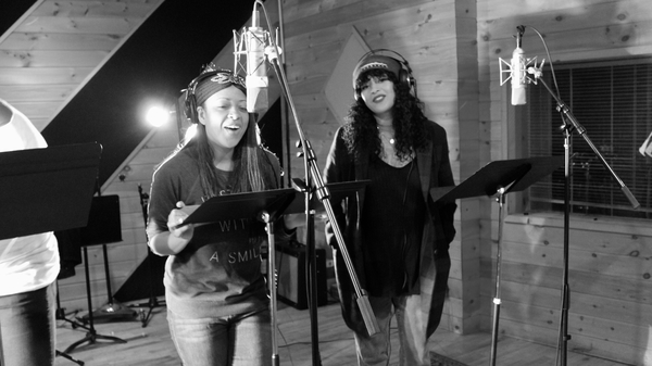 Exclusive Photo Coverage: ONCE ON THIS ISLAND Cast Decks the Halls for Carols For A Cure! Image