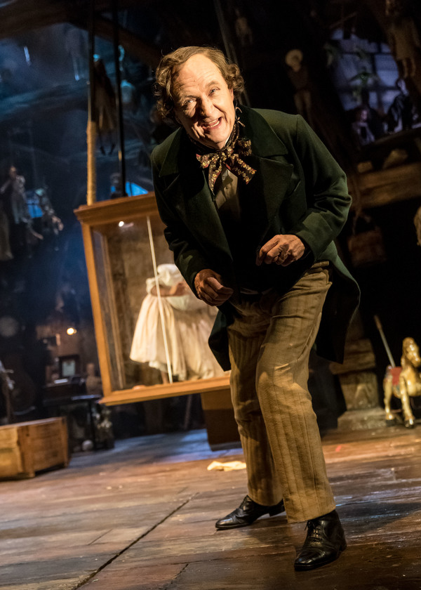 Photo Flash: First Look at A VERY VERY VERY DARK MATTER at the Bridge Theatre Image