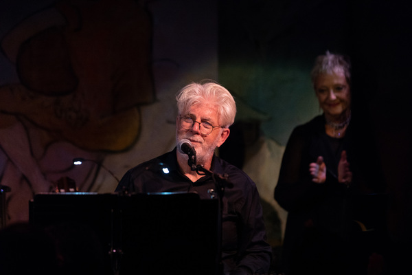 Photo Flash: Michael McDonald Makes Cafe Carlyle Debut! Image