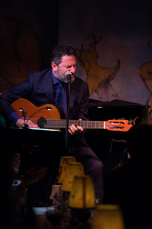 Photo Flash: Michael McDonald Makes Cafe Carlyle Debut! Image