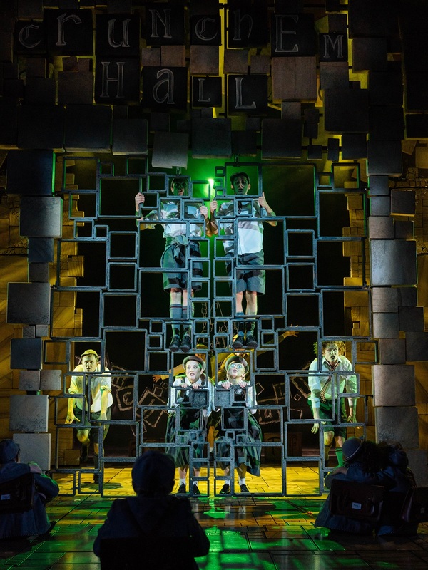 Photo Flash: First Look at Hayden Tee, Gina Beck, and the New Cast of Royal Shakespeare Company's MATILDA Image