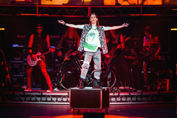Photo Flash: First Look at ROCK OF AGES National Tour Image