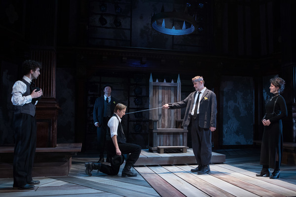 Photo Flash: First Look at Folger Shakespeare's KING JOHN Image