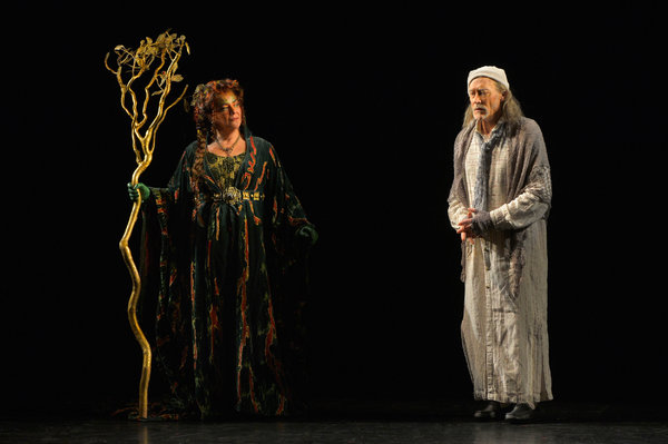 Photo Flash: A.C.T. Rings In the Holiday Season with A CHRISTMAS CAROL Image