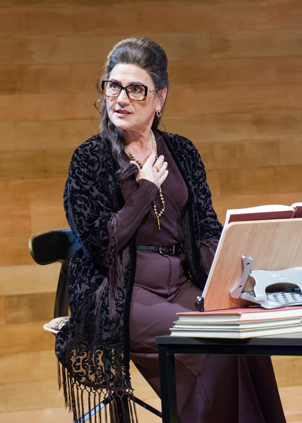 Photo Flash: Janet Ulrich Brooks Stars As Maria Callas in MASTER CLASS At Stage 773 Image