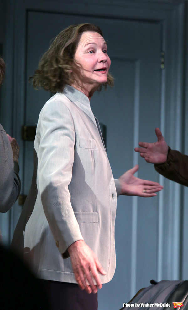 Photo Coverage: The Cast of THE WAVERLY GALLERY Takes Their Opening Night Bows Image