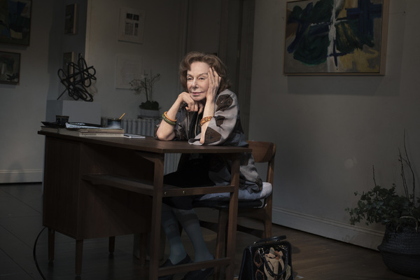 Photo Flash: First Look and Elaine May & Company in THE WAVERLY GALLERY on Broadway! Image