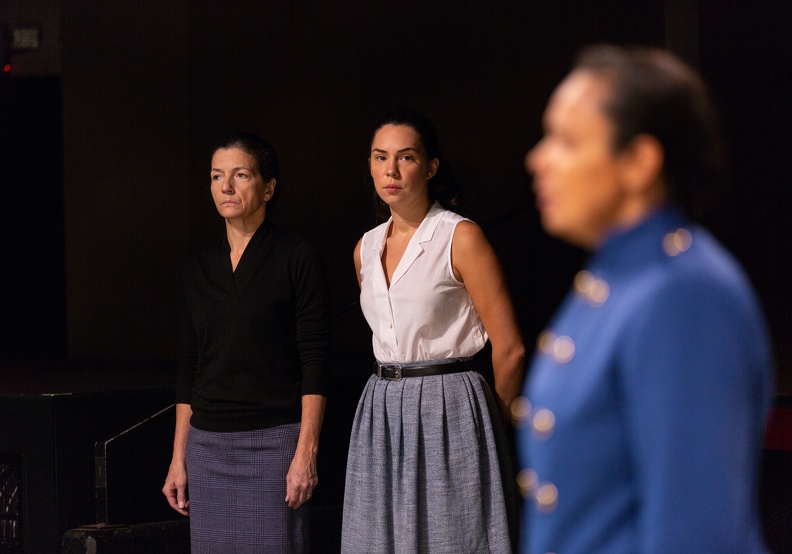 Review: HENRY V at Hartford Stage Image