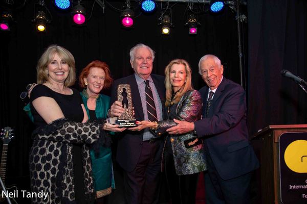 Photo Coverage: Film & Television Legend Robert Wagner Honored at Gold Coast Arts Center/FIlm Festival Gala 