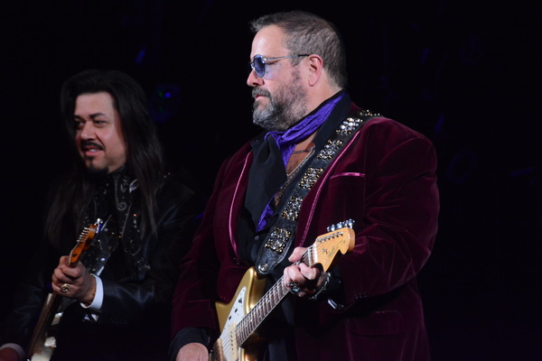 Photo Coverage: THE MAVERICKS Play Tarrytown Music Hall Image