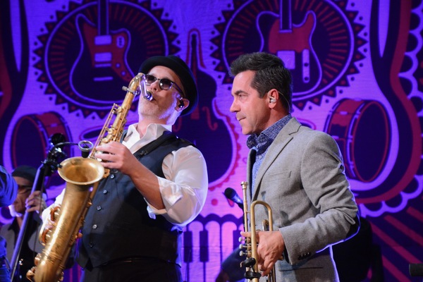 Photo Coverage: THE MAVERICKS Play Tarrytown Music Hall 