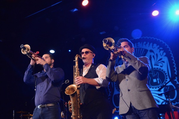 Photo Coverage: THE MAVERICKS Play Tarrytown Music Hall 