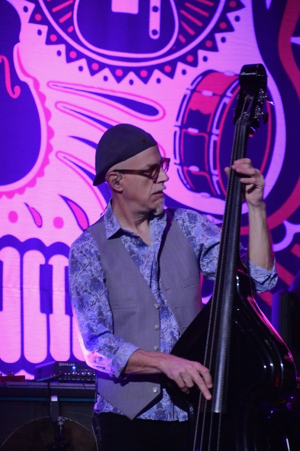 Photo Coverage: THE MAVERICKS Play Tarrytown Music Hall Image