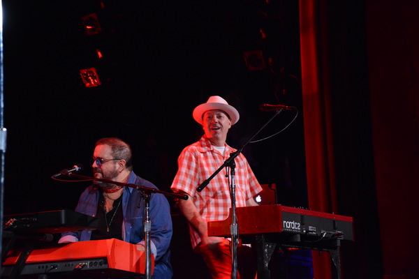 Photo Coverage: THE MAVERICKS Play Tarrytown Music Hall Image