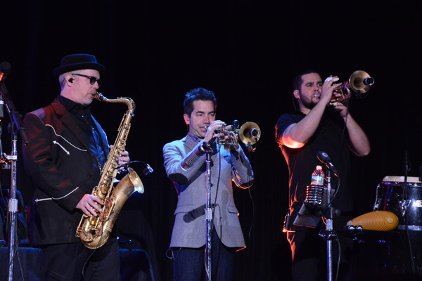 Photo Coverage: THE MAVERICKS Play Tarrytown Music Hall Image