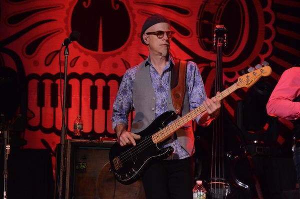 Photo Coverage: THE MAVERICKS Play Tarrytown Music Hall Image