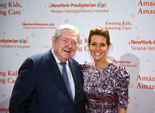 Photo Flash: Leslie Odom, Jr. Performs at NewYork-Presbyterian's Amazing Kids, Amazing Care Dinner Image