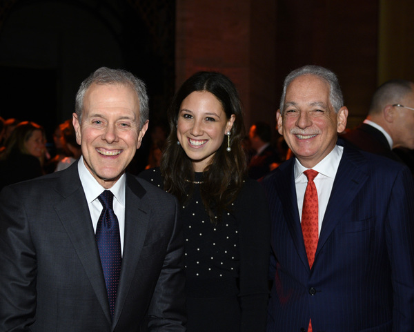Photo Flash: Leslie Odom, Jr. Performs at NewYork-Presbyterian's Amazing Kids, Amazing Care Dinner Image