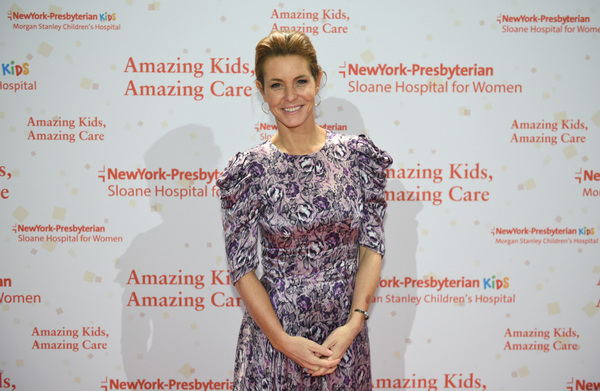 Photo Flash: Leslie Odom, Jr. Performs at NewYork-Presbyterian's Amazing Kids, Amazing Care Dinner Image