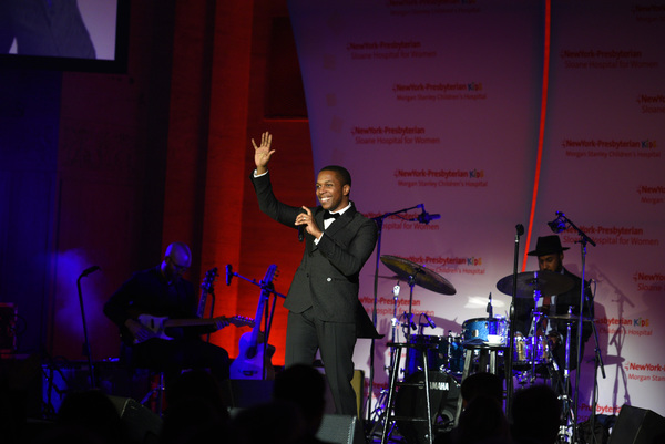 Photo Flash: Leslie Odom, Jr. Performs at NewYork-Presbyterian's Amazing Kids, Amazing Care Dinner Image