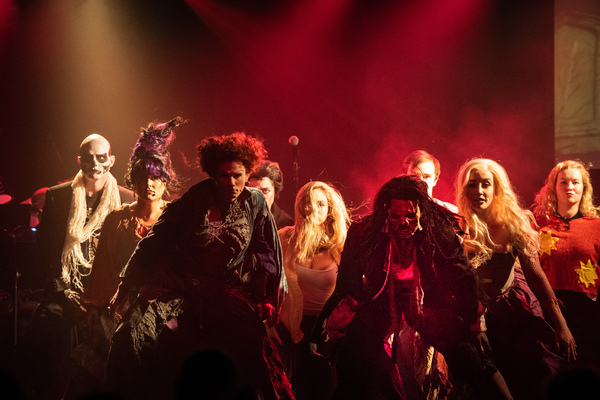 Photo Flash: The Witch Is Back! Go Inside I PUT A SPELL ON YOU: THE RETURN OF THE SANDERSON SISTERS Image