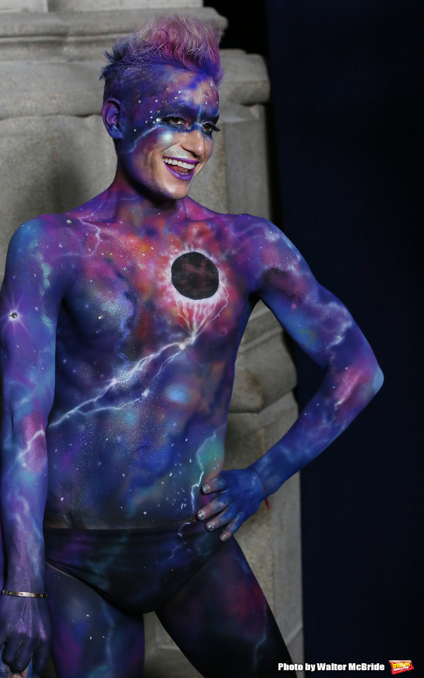 Photo Coverage: Inside Bette Midler's Annual HULAWEEN - 'In the Cosmos' Image