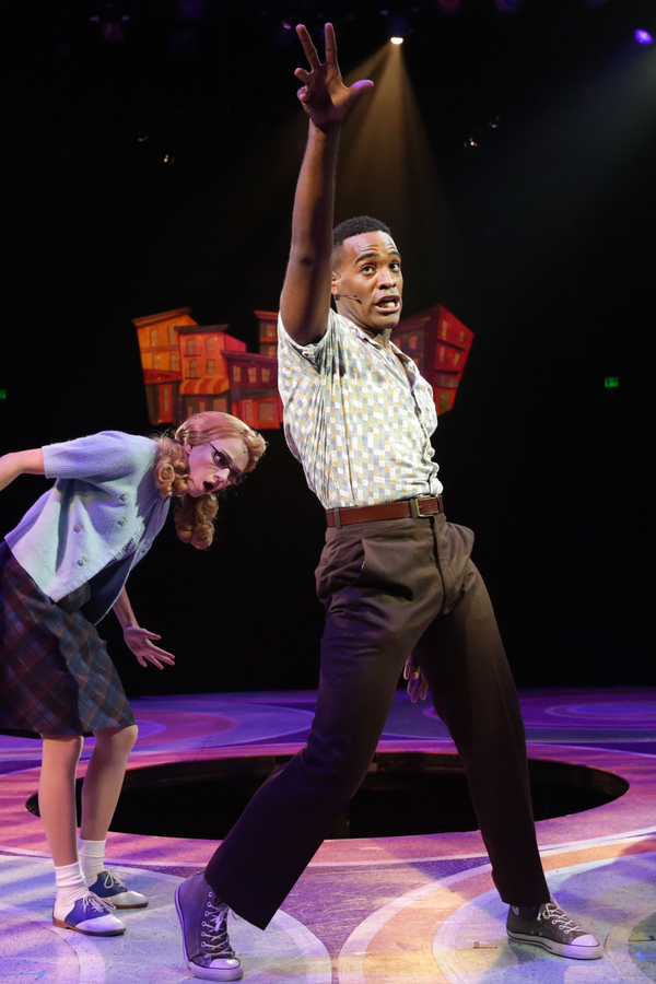 Photo Flash: HAIRSPRAY Comes to North Shore Music Theatre Image